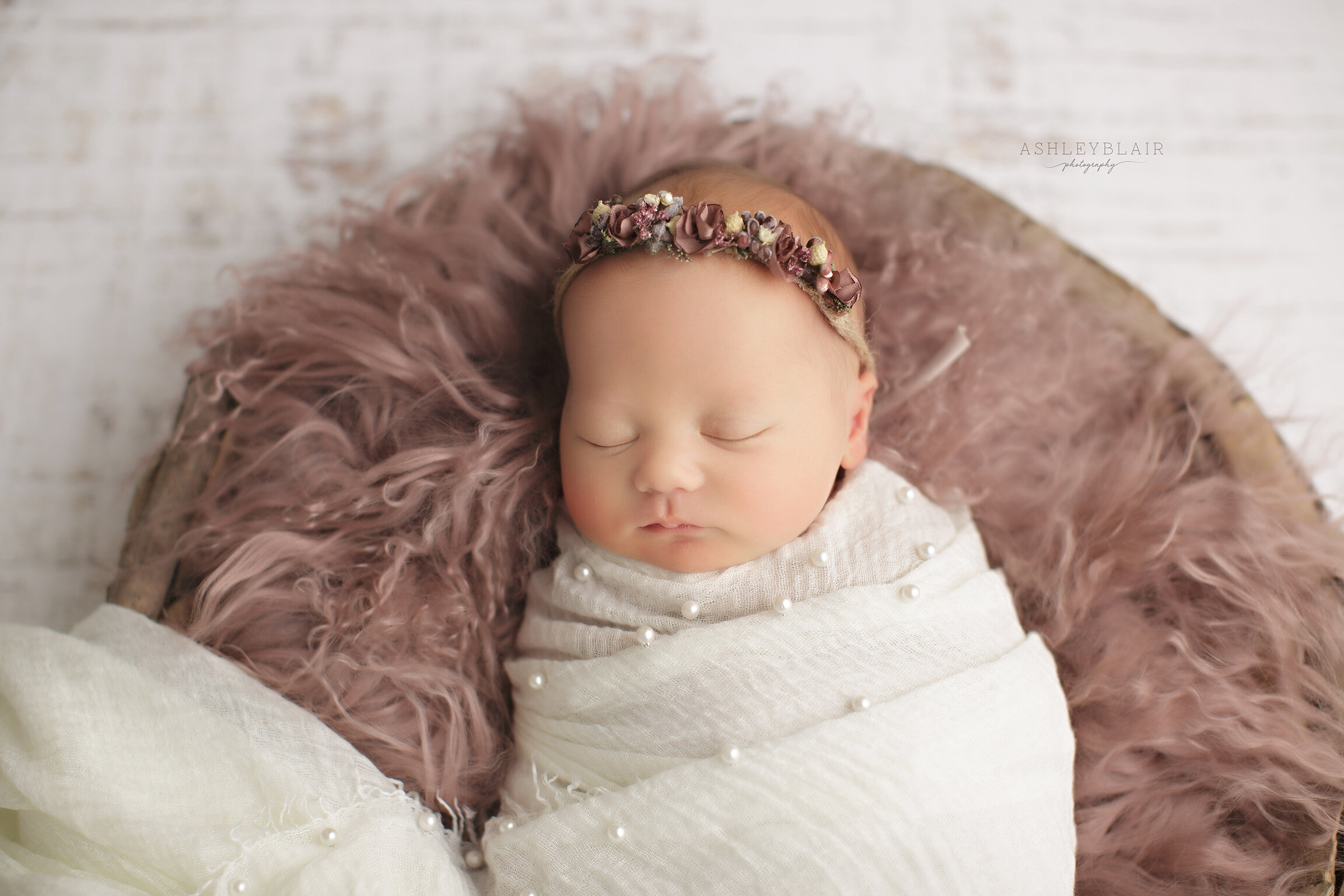 Isabelle(Newborn)-4.jpg